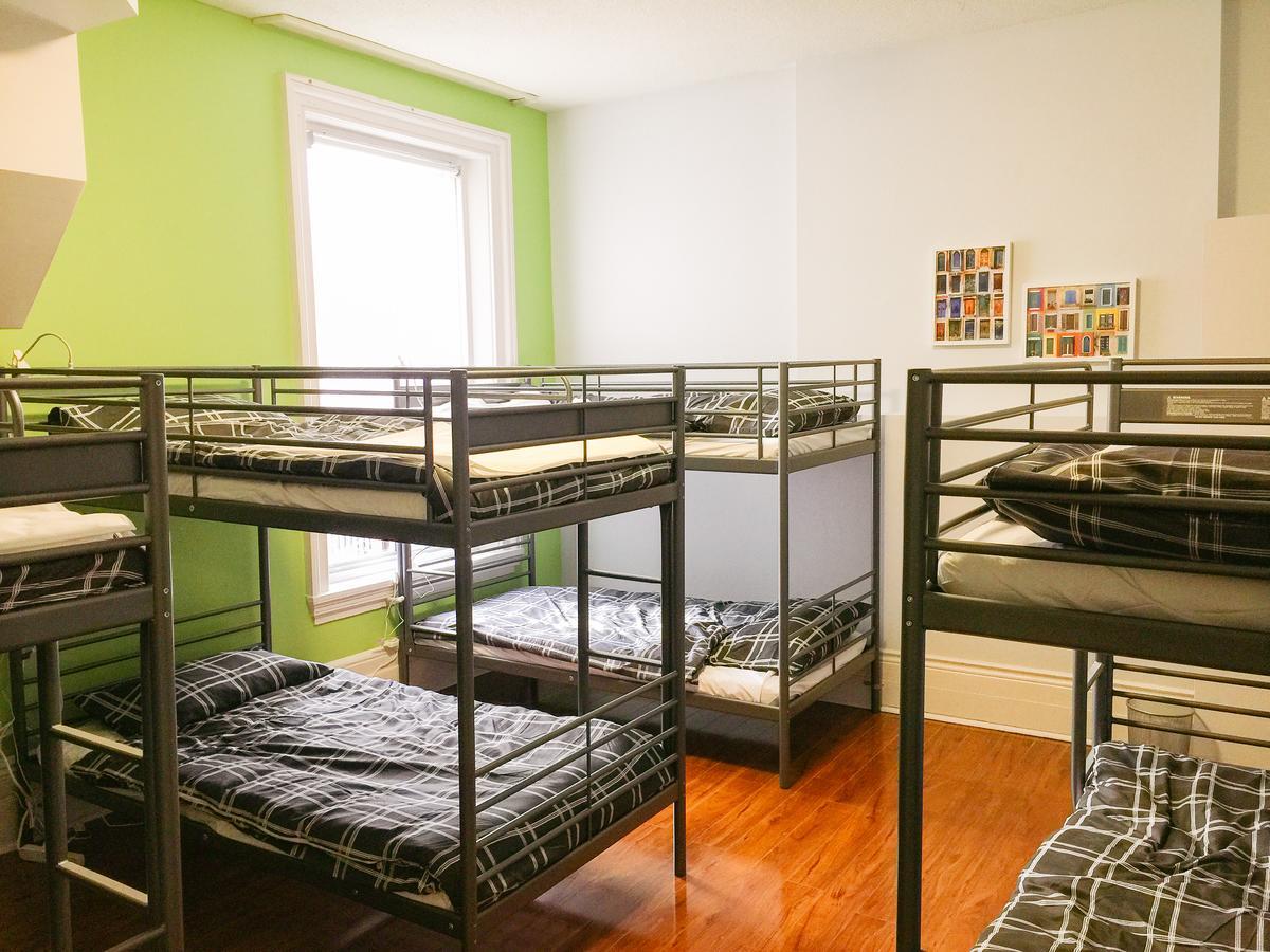 Hoestel Toronto Camas de albergue foto
